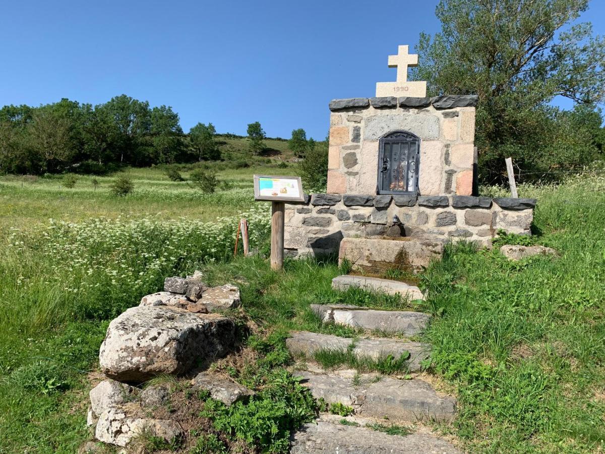 Auberge De La Tour Freycenet-la-Tour المظهر الخارجي الصورة