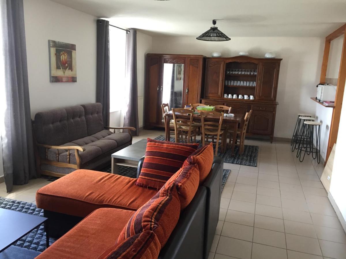 Auberge De La Tour Freycenet-la-Tour المظهر الخارجي الصورة