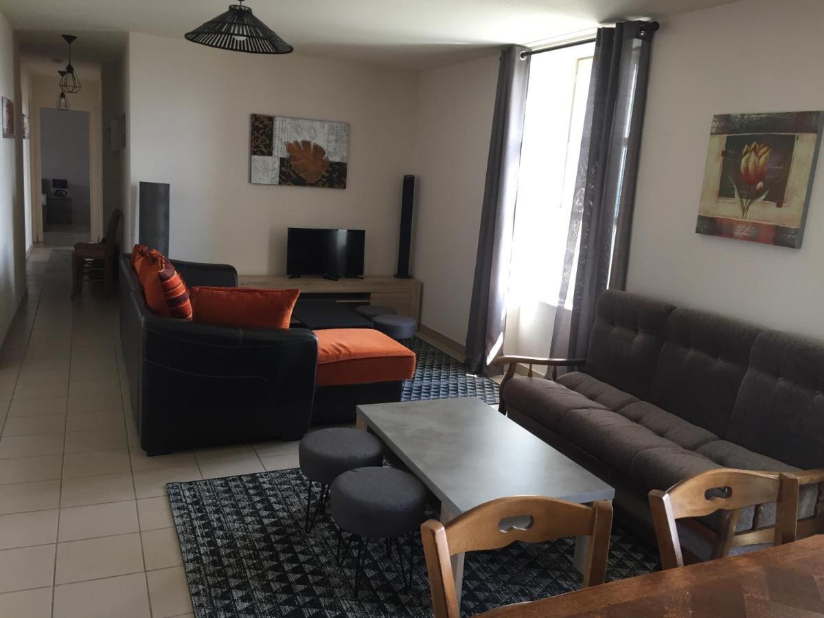 Auberge De La Tour Freycenet-la-Tour المظهر الخارجي الصورة